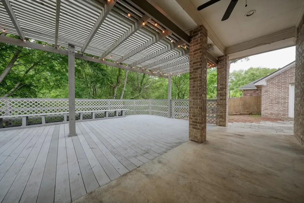 205 Heritage Court Lindale TX 75771
