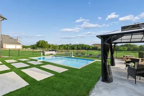 3937 Silver Creek Road Fort Worth TX 76108