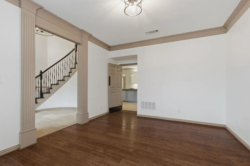303 Highland Court Double Oak TX 75077