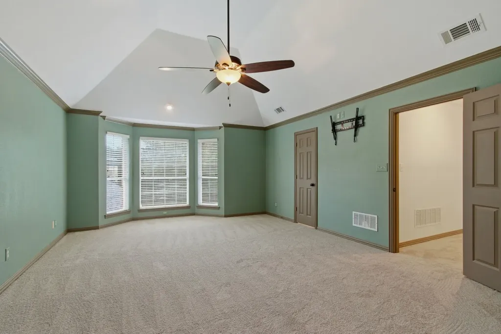 303 Highland Court Double Oak TX 75077