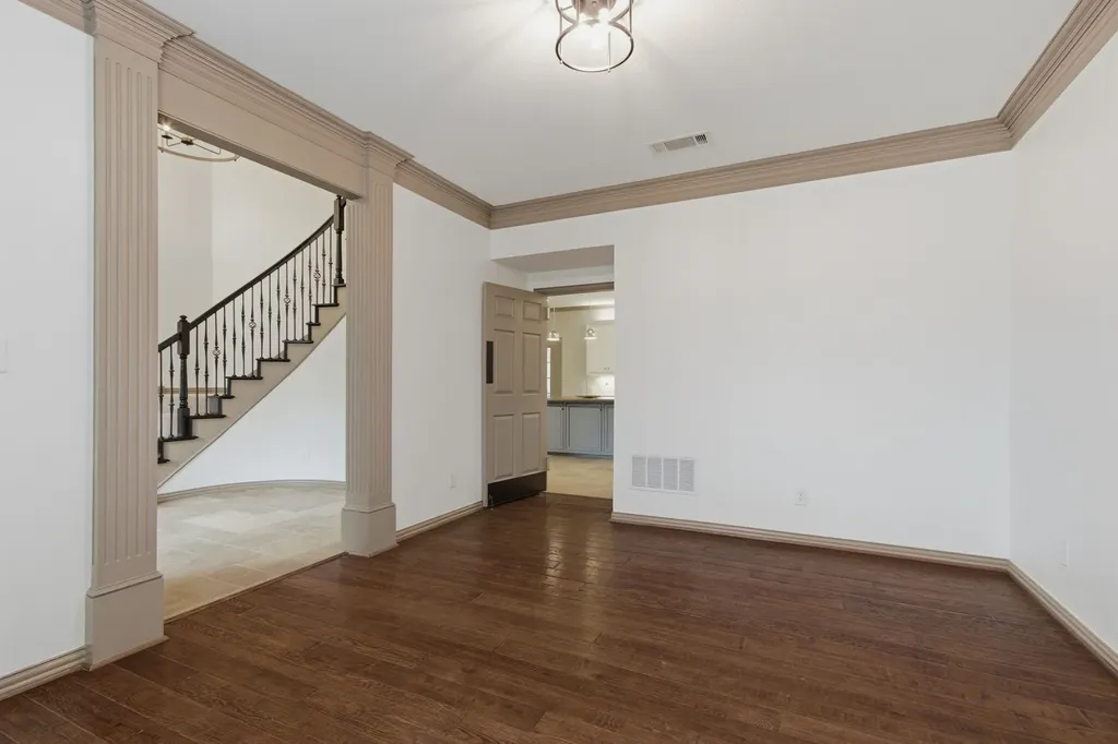 303 Highland Court Double Oak TX 75077