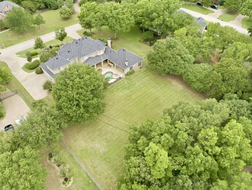 303 Highland Court Double Oak TX 75077