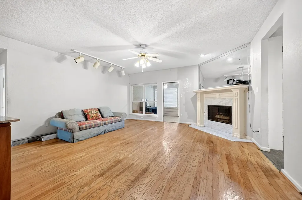 2209 Dana Drive Rowlett TX 75088