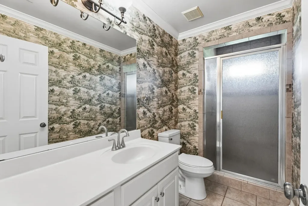 219 W Twin Creeks Trail Troup TX 75789