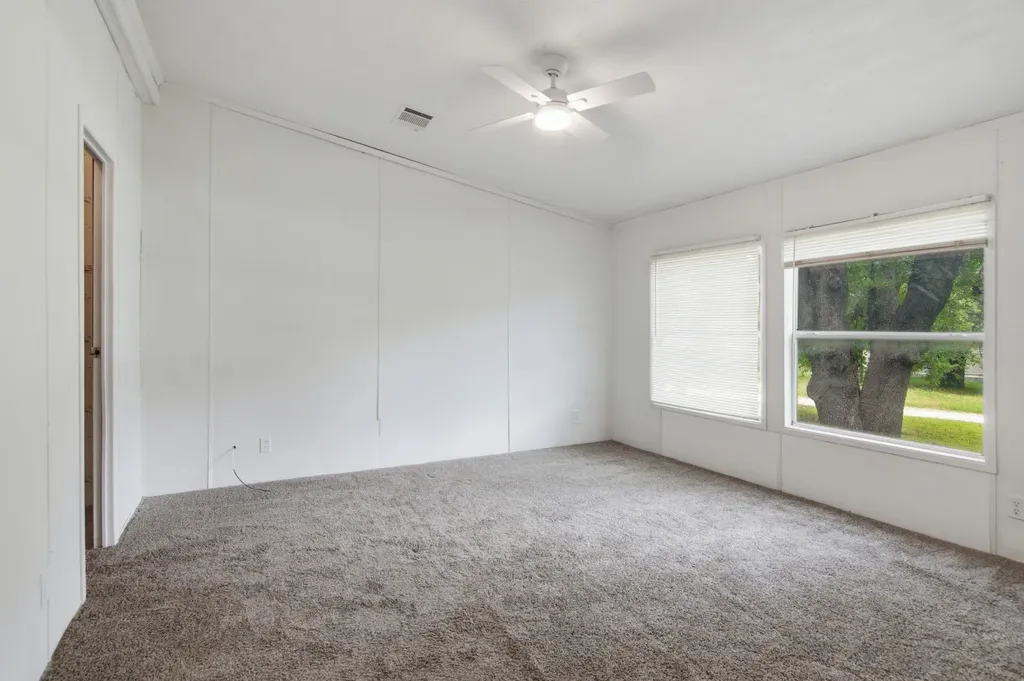 301 Elm Lane Aurora TX 76078
