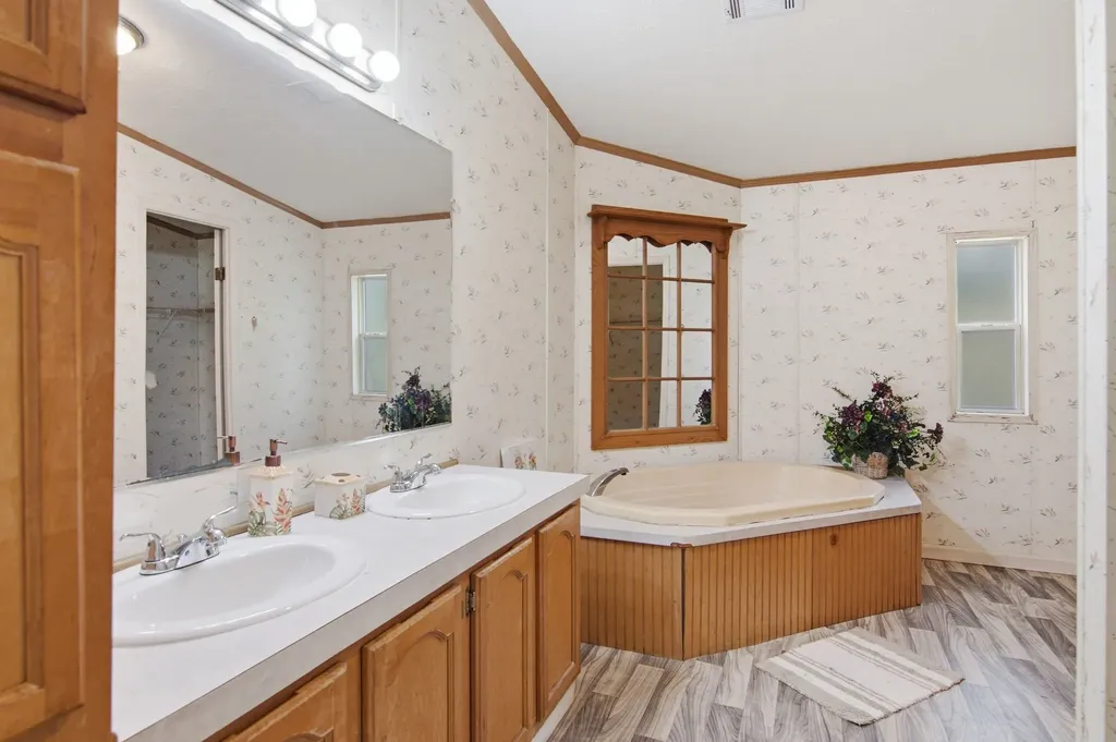 301 Elm Lane Aurora TX 76078