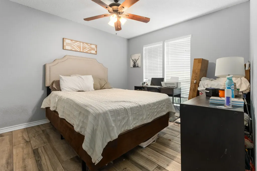 421 / 423 Bond Street Hillsboro TX 76645