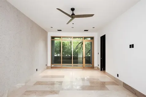 10920 Strait Lane Dallas TX 75229