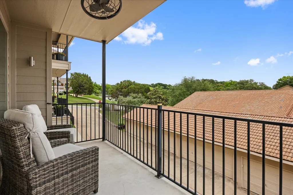 5250 Country Club Drive Granbury TX 76049