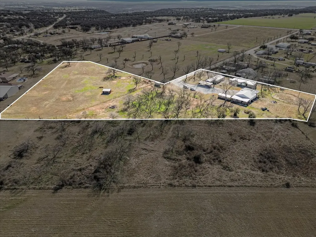330 Chapman Drive Mineral Wells TX 76067
