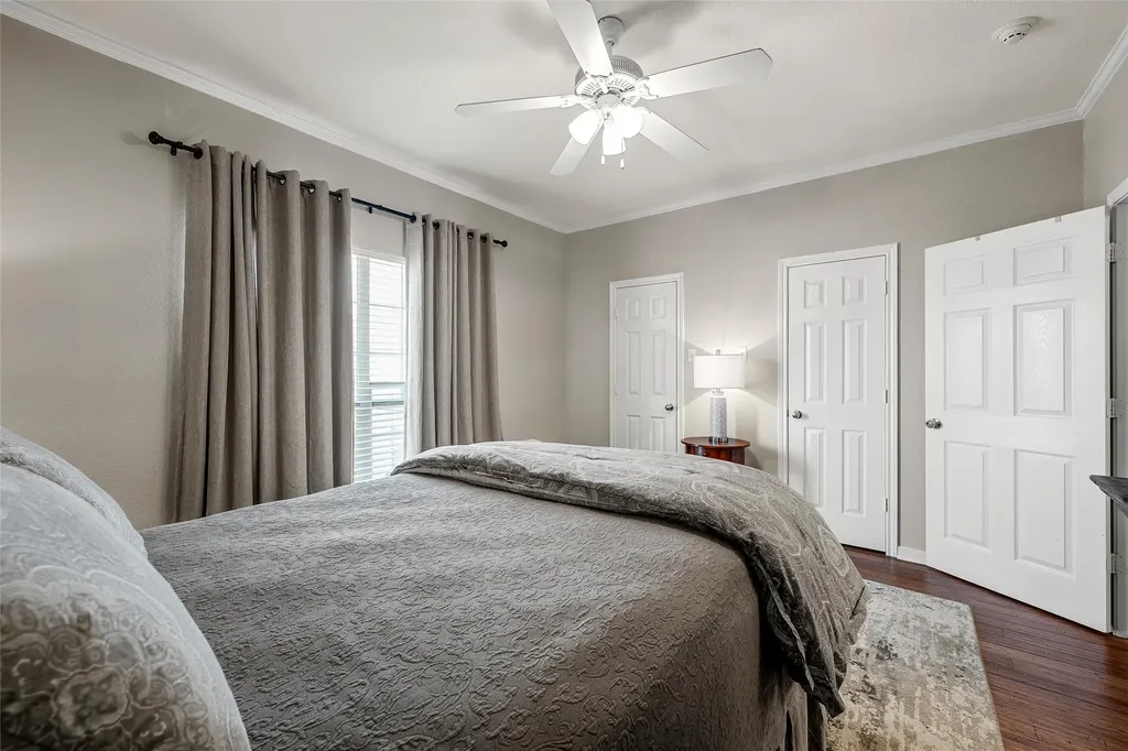 1809 S 11th Street Waco TX 76706