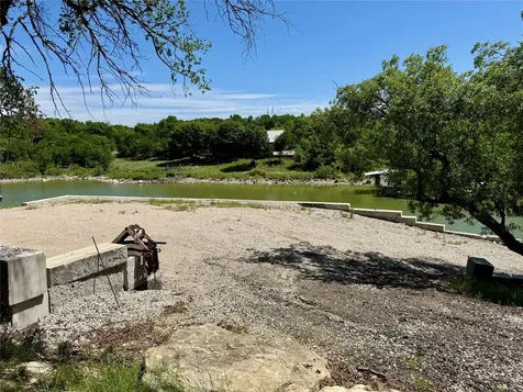 2007 Deepwater Road Brownwood TX 76801
