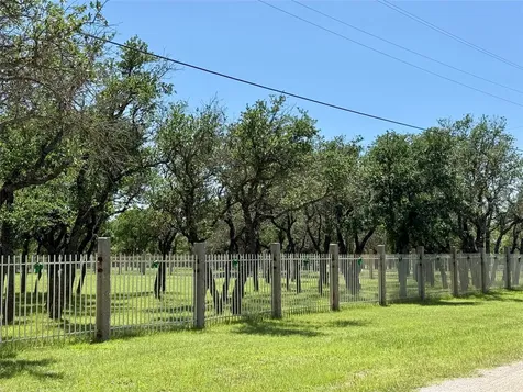 2007 Deepwater Road Brownwood TX 76801