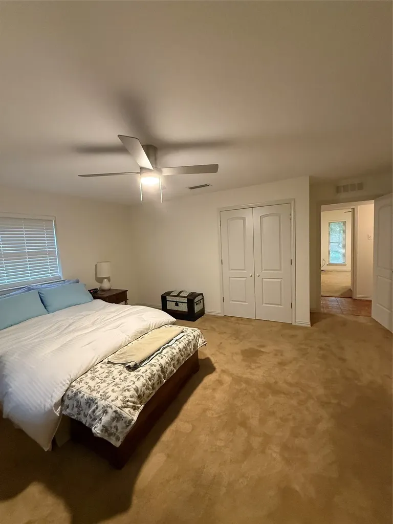 7135 Cosgrove Drive Dallas TX 75231