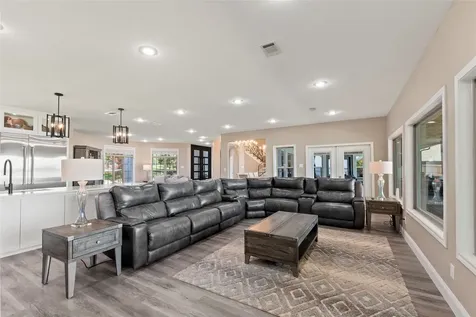 1301 Oak Hill Drive Kemp TX 75143
