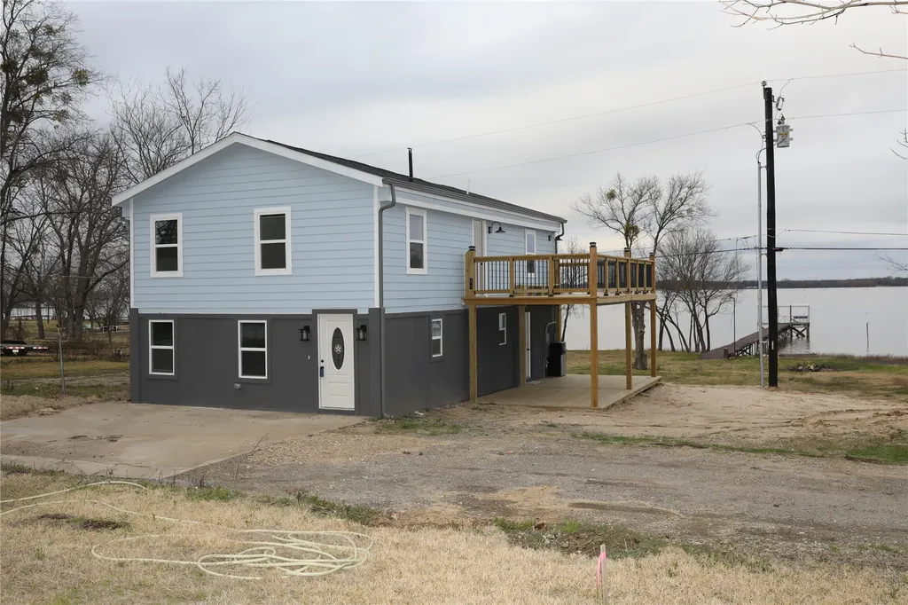 1020 Crazy Horse Quinlan TX 75474