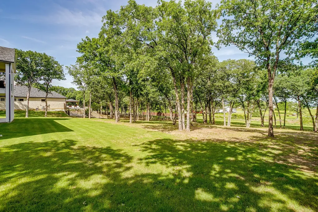 560 Prairie Timber Road Burleson TX 76028