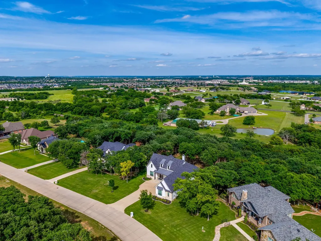 560 Prairie Timber Road Burleson TX 76028