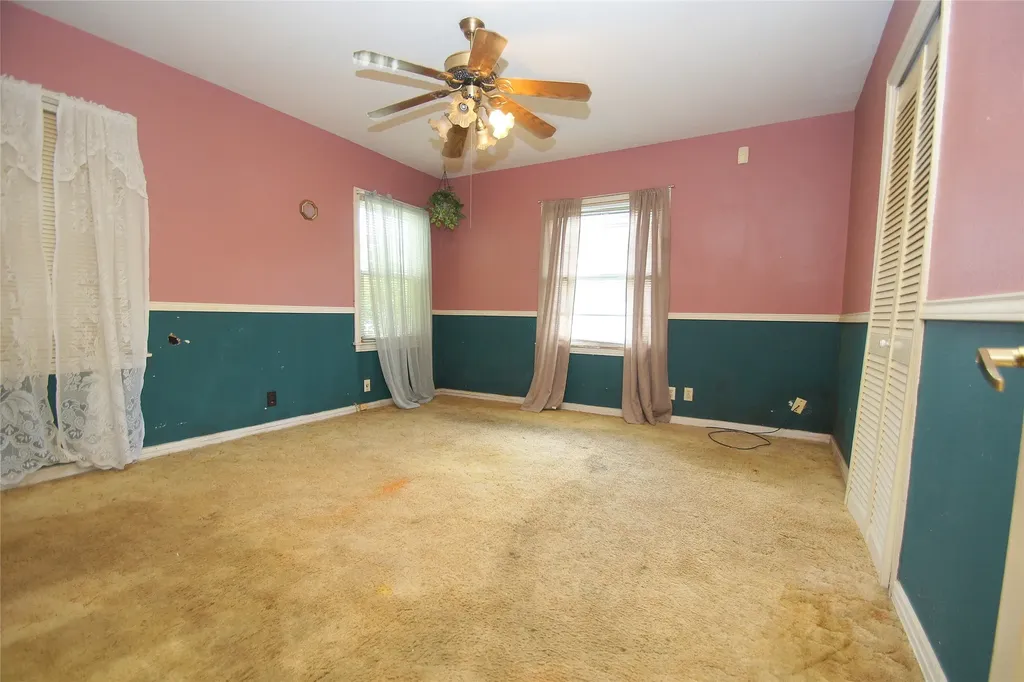 3359 Shelley Boulevard Dallas TX 75211