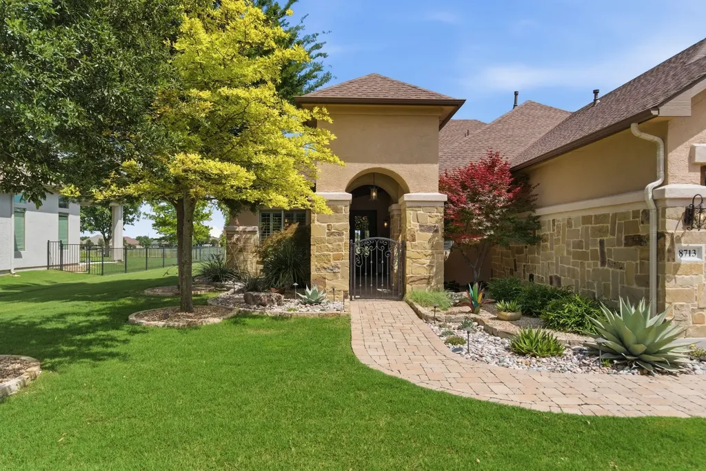 8713 Gardenia Drive Denton TX 76207
