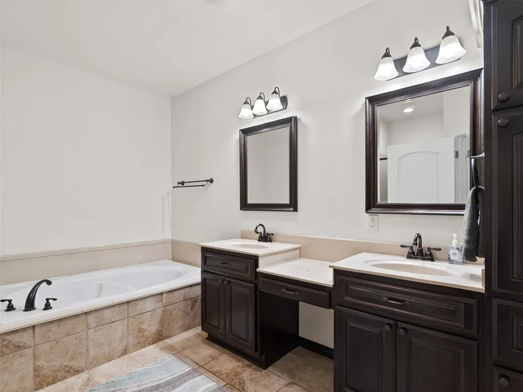 2976 Cr 217 E Henderson TX 75652