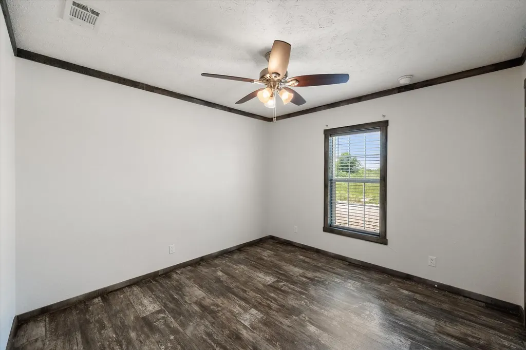 604 Lcr 208 Coolidge TX 76635