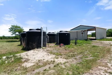 604 Lcr 208 Coolidge TX 76635