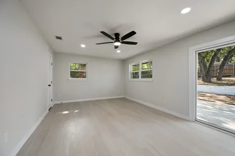 1200 Tanglewood Trail Euless TX 76040