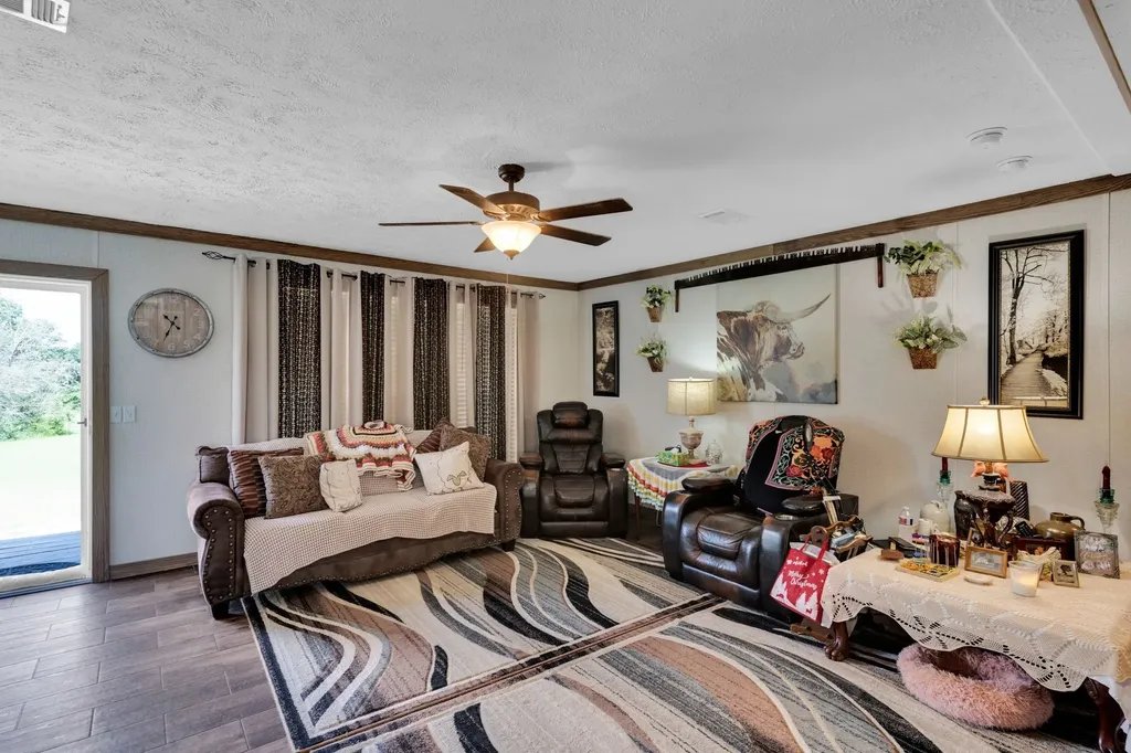 379 Fm 80 S Teague TX 75860