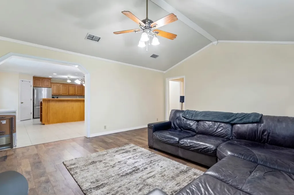 448 N Hill Tyler TX 75706