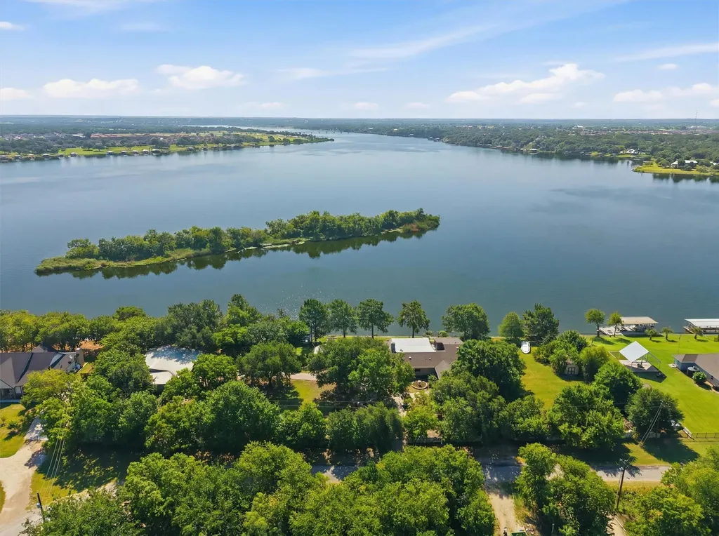 3218 Sunrise Court Granbury TX 76048