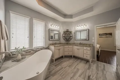 2215 Red Hawk Lane Euless TX 76039
