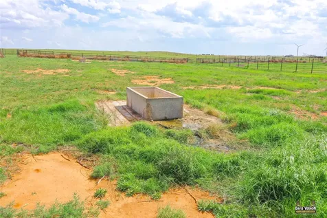10405 County Road 106 W Vernon TX 76384