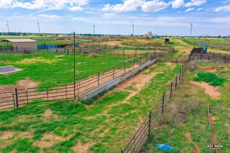 10405 County Road 106 W Vernon TX 76384