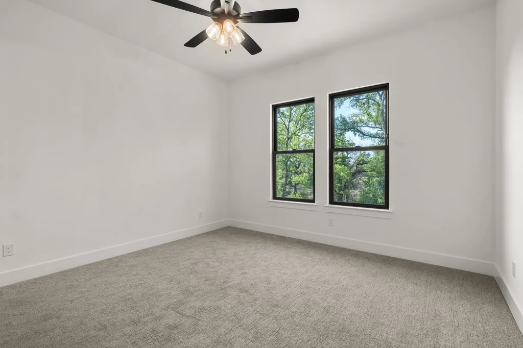 1770 Coopers Hawk Drive Arlington TX 76005