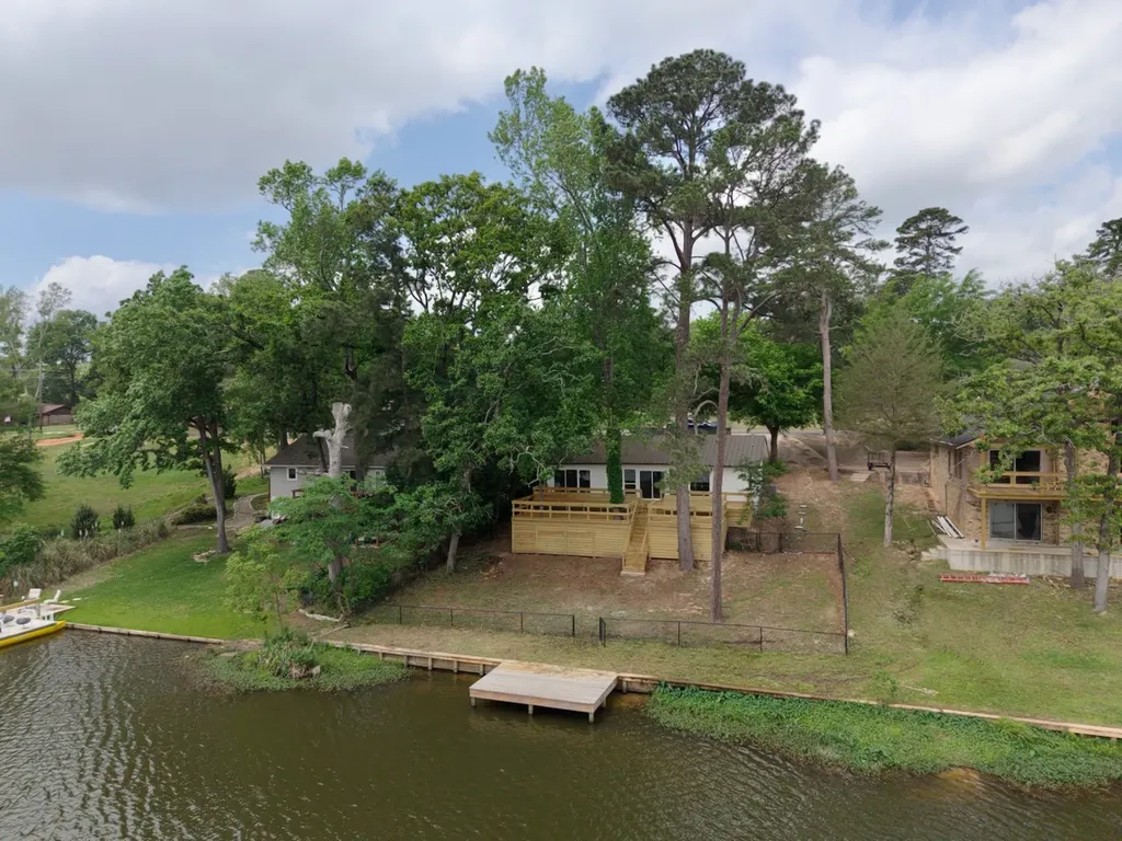 1221 Chateau Lane Hideaway TX 75771