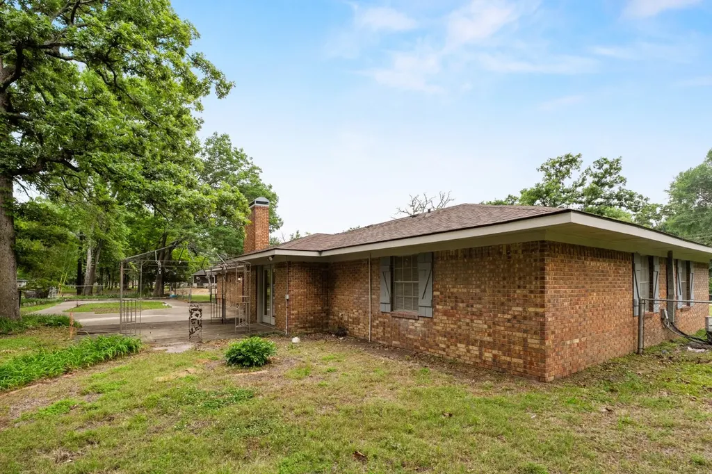 1 Oakridge Circle Star Harbor TX 75148