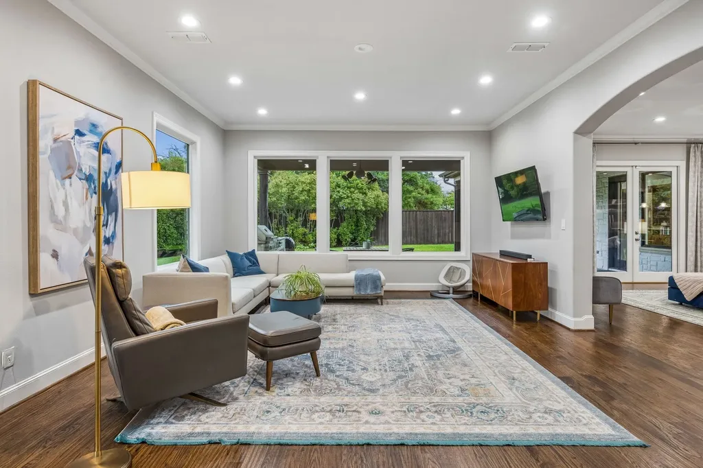 9668 Rockpoint Court Dallas TX 75238