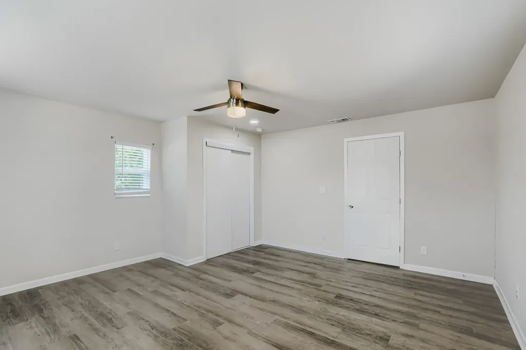 123 S 2nd Street Sanger TX 76266