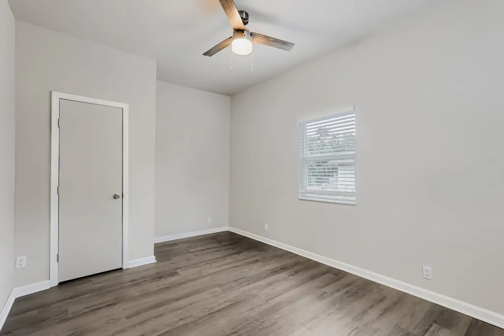 123 S 2nd Street Sanger TX 76266