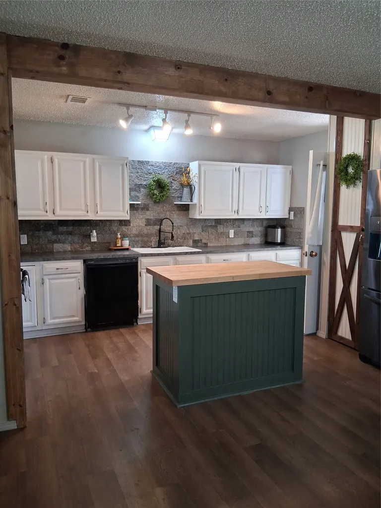4639 County Road 276 Baird TX 79504