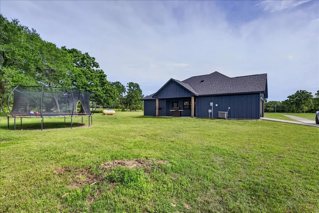 9968 County Road 1200 Athens TX 75751