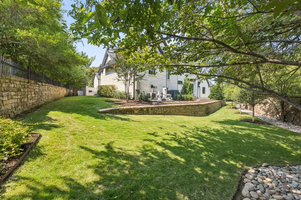 1403 Fountain Grass Court Westlake TX 76262