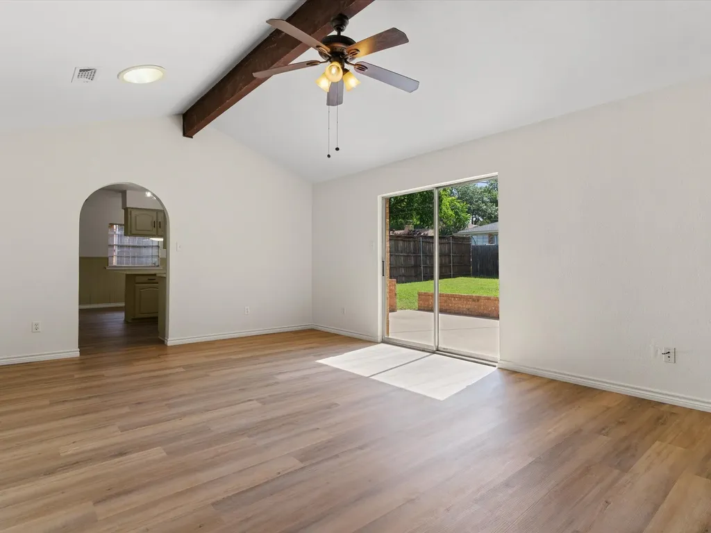 3732 Holland Drive North Richland Hills TX 76180