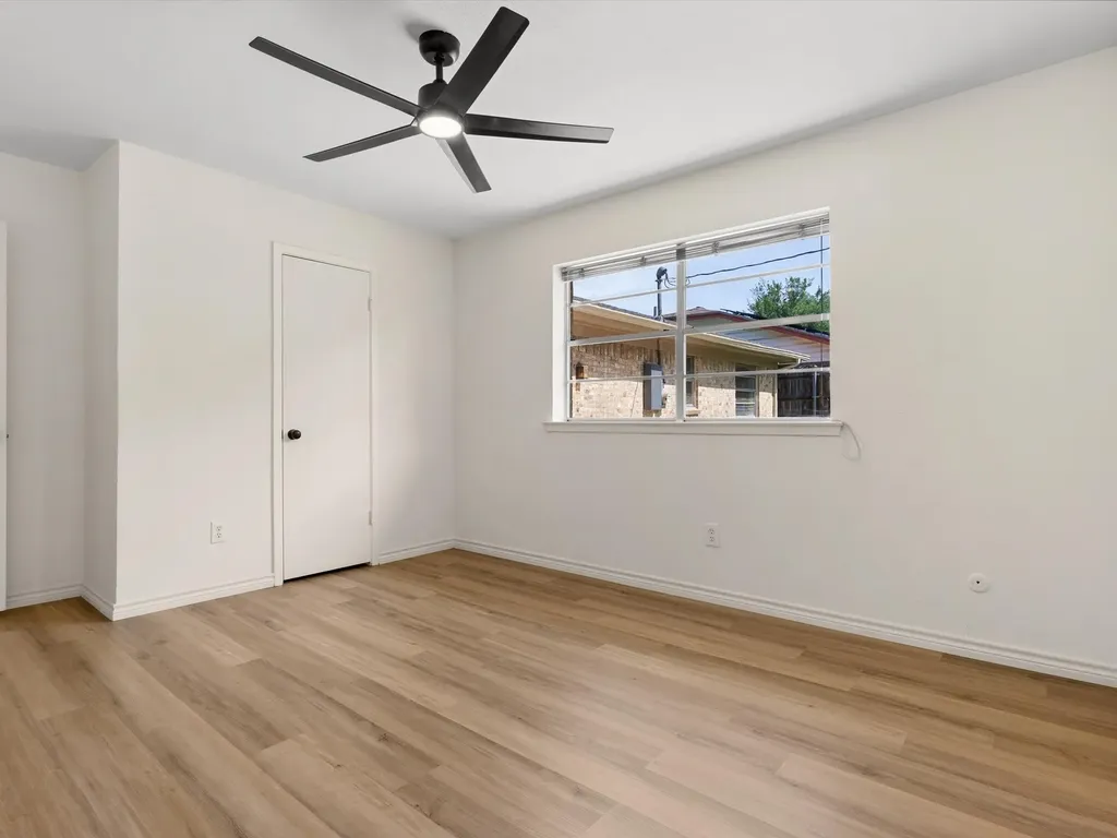 3732 Holland Drive North Richland Hills TX 76180