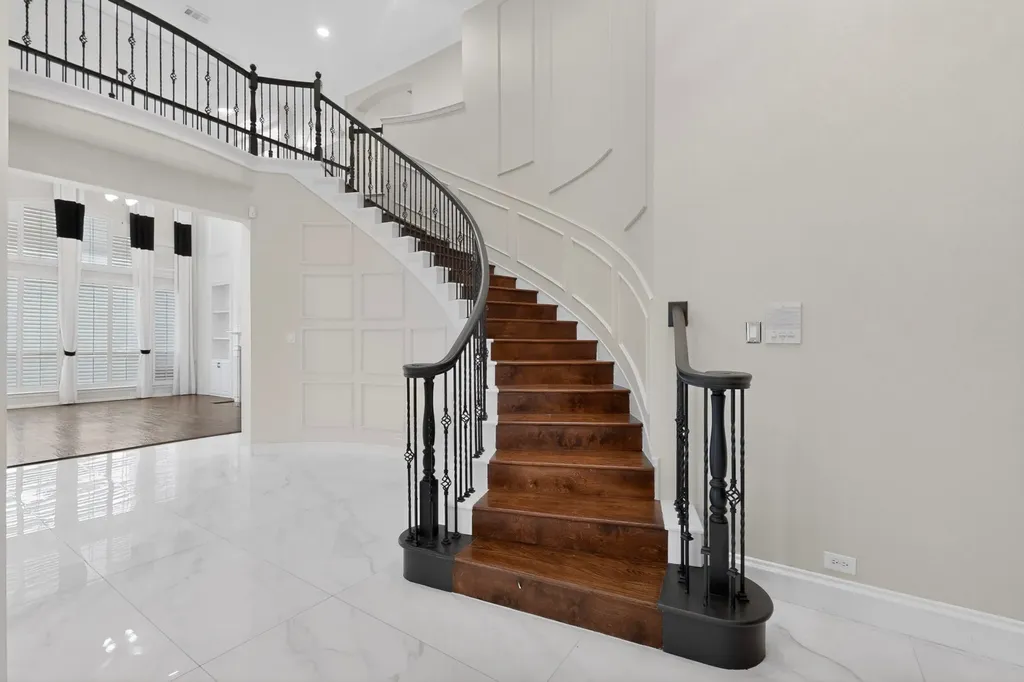 2601 Fairfield Drive Richardson TX 75082