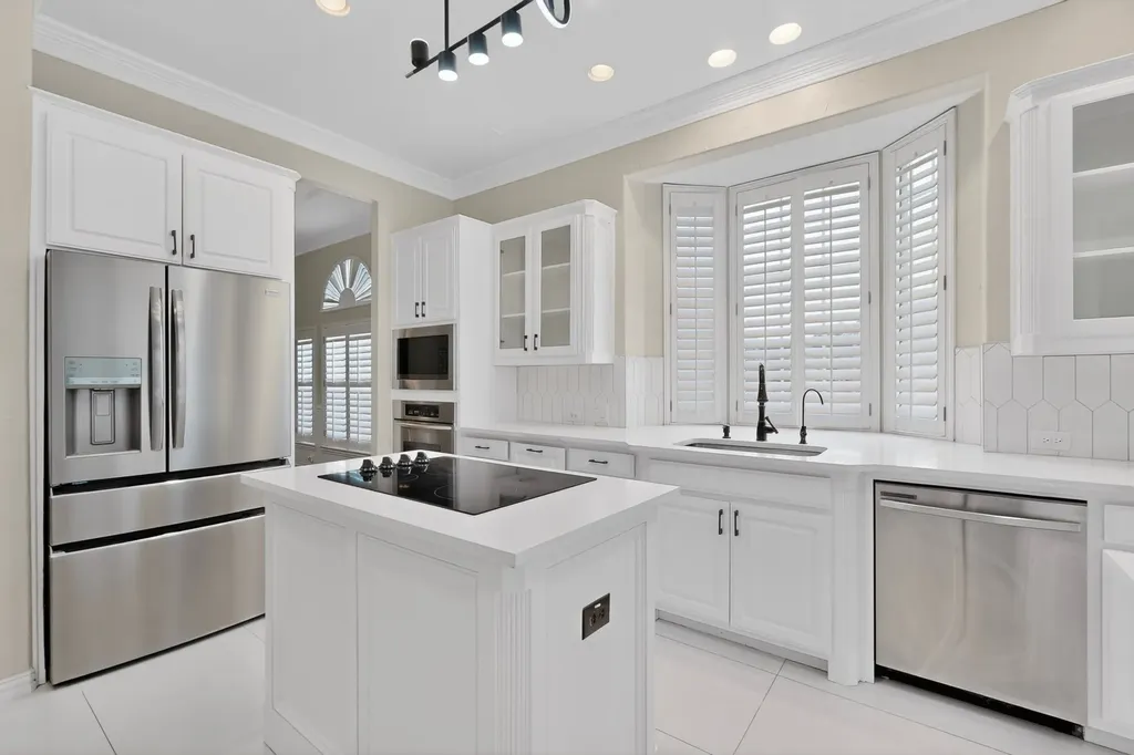 2601 Fairfield Drive Richardson TX 75082