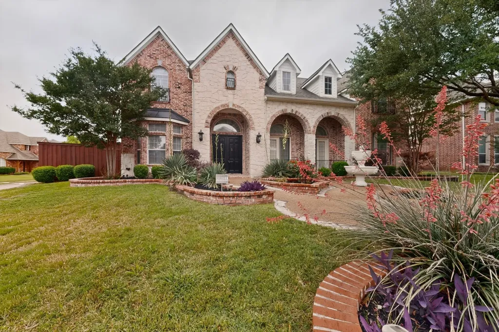 2601 Fairfield Drive Richardson TX 75082