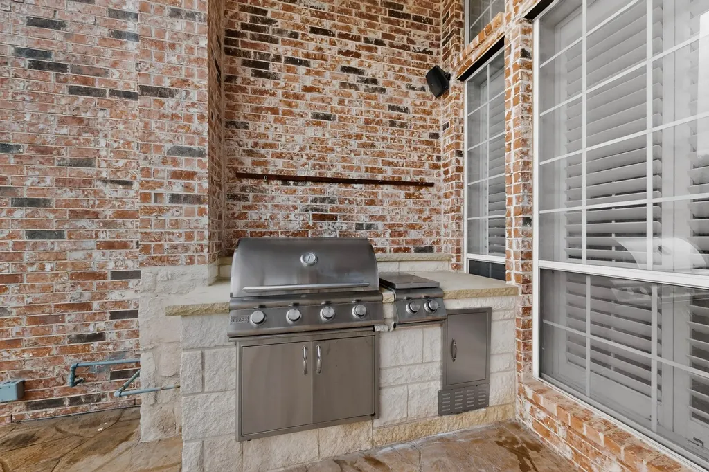 2601 Fairfield Drive Richardson TX 75082