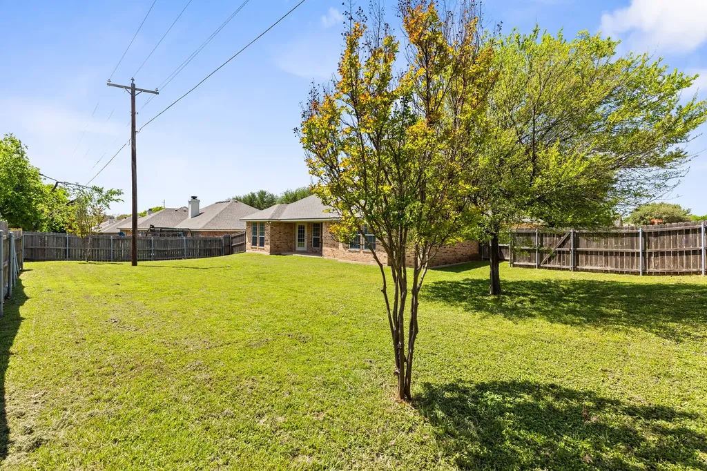 713 Ver-lo Drive Lorena TX 76655